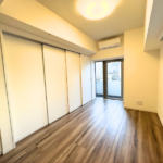 ラ・ヴェーヌ 604-7