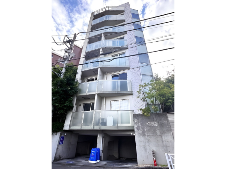 コートモデリア広尾 302