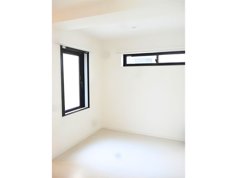 ブリステラス学芸大学前 102