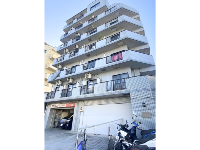 パレ・ドール山王北 604