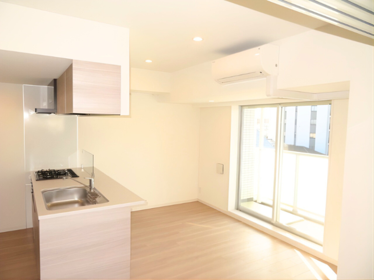 クレストコート綾瀬 401