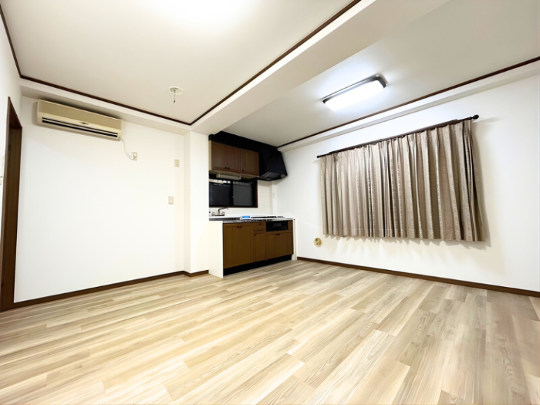 スカーレットなかやⅣ 301