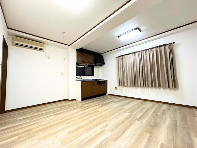 スカーレットなかやⅣ 301