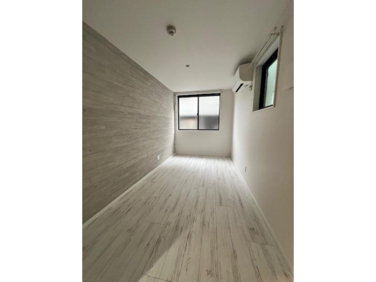 BeR堀切 103