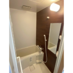 Chaleur Maison 205-10