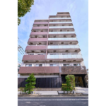 Ｒｉｓｉｎｇ　ｐｌａｃｅ　綾瀬三番館 608-1